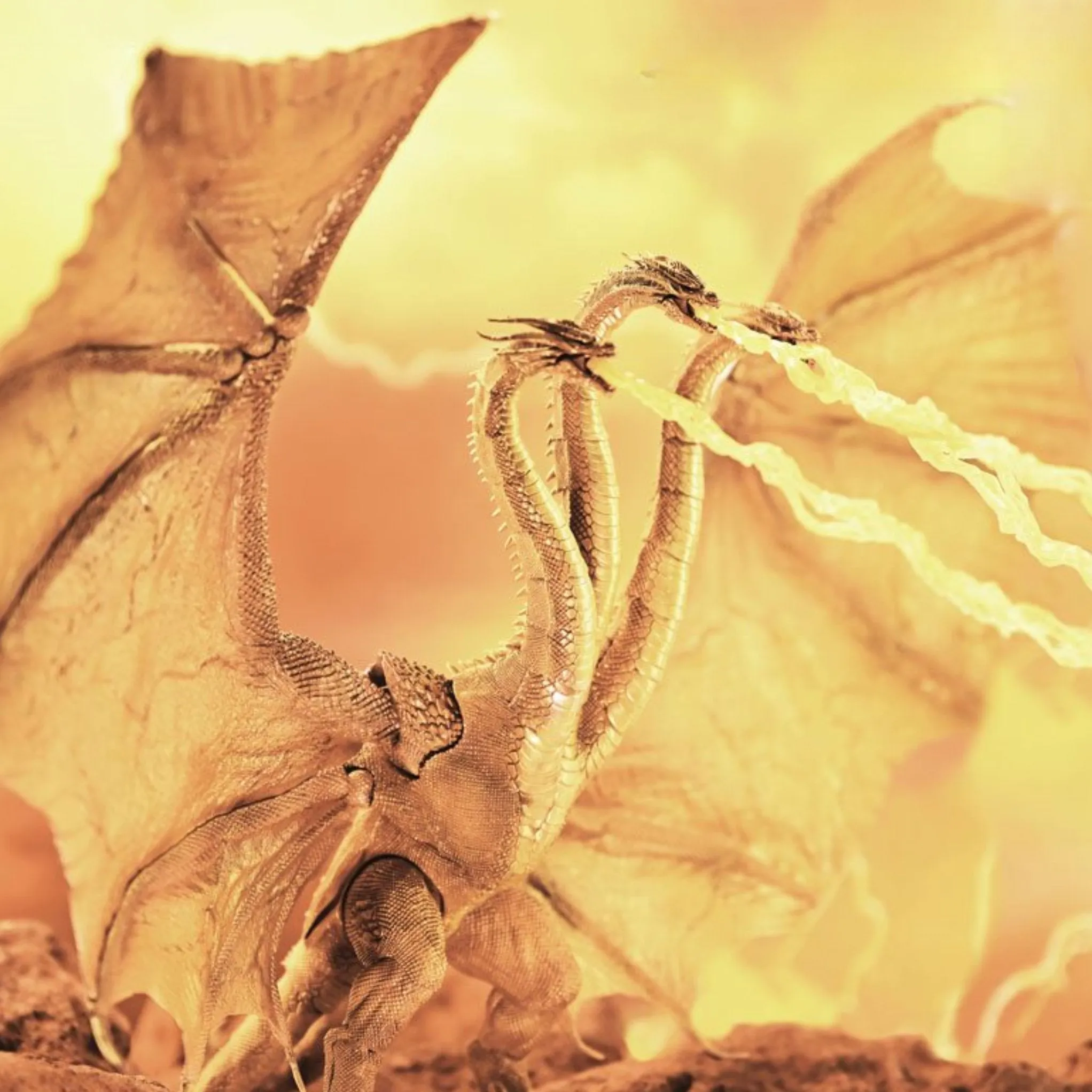 Hiya Toys Exquisite Basic Series Godzilla: King of the Monsters Gravity Beam King Ghidorah (Previews Exclusives)