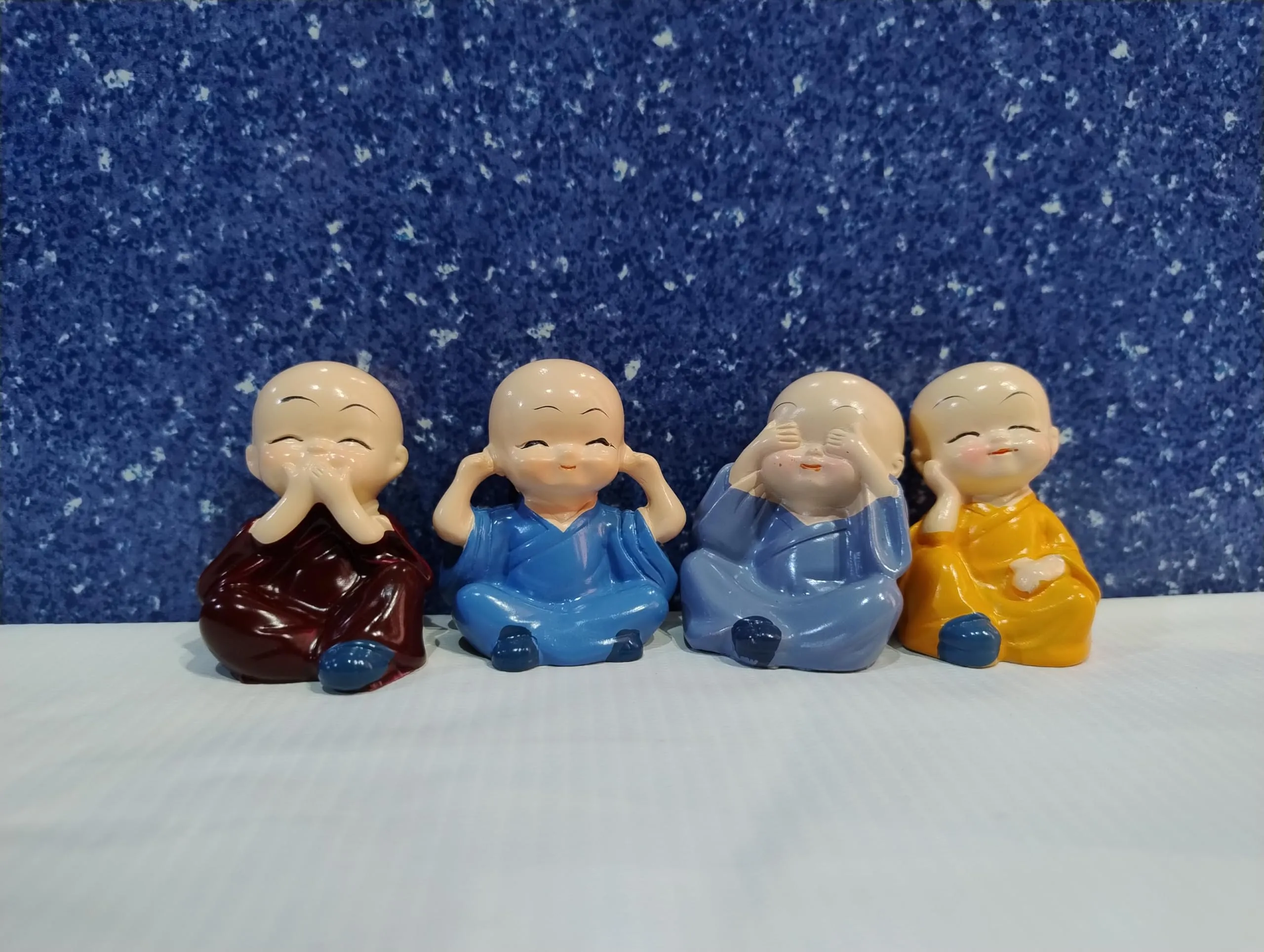 RAJWILA Buddha Monk Statues 4 Multicolour Monks Buddha Figurines for Home Decor