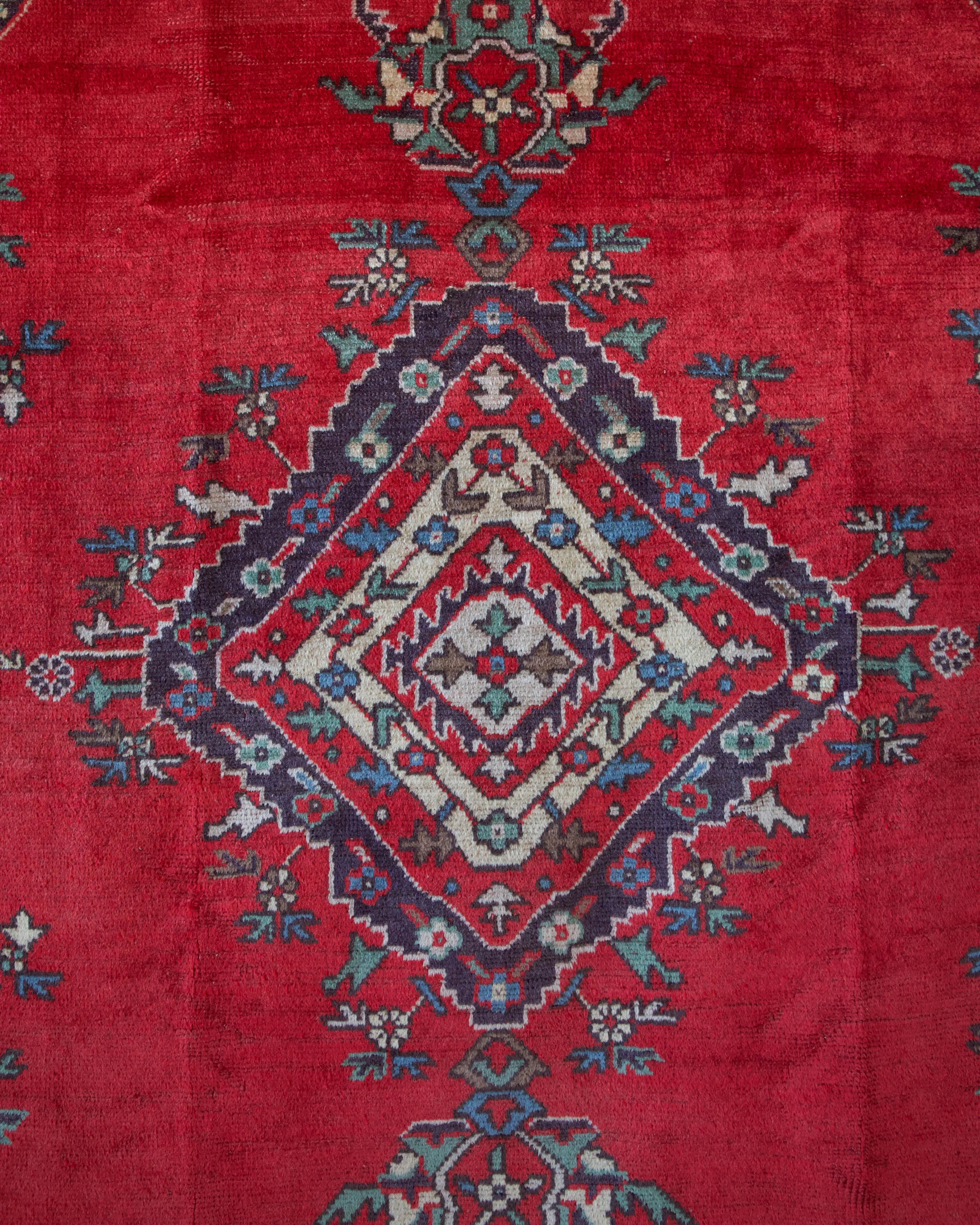 Semi-antique Oushak Rug 7'6'x10'3"