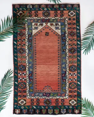 Vintage central Anatolian Rug 3'8"x6'8"