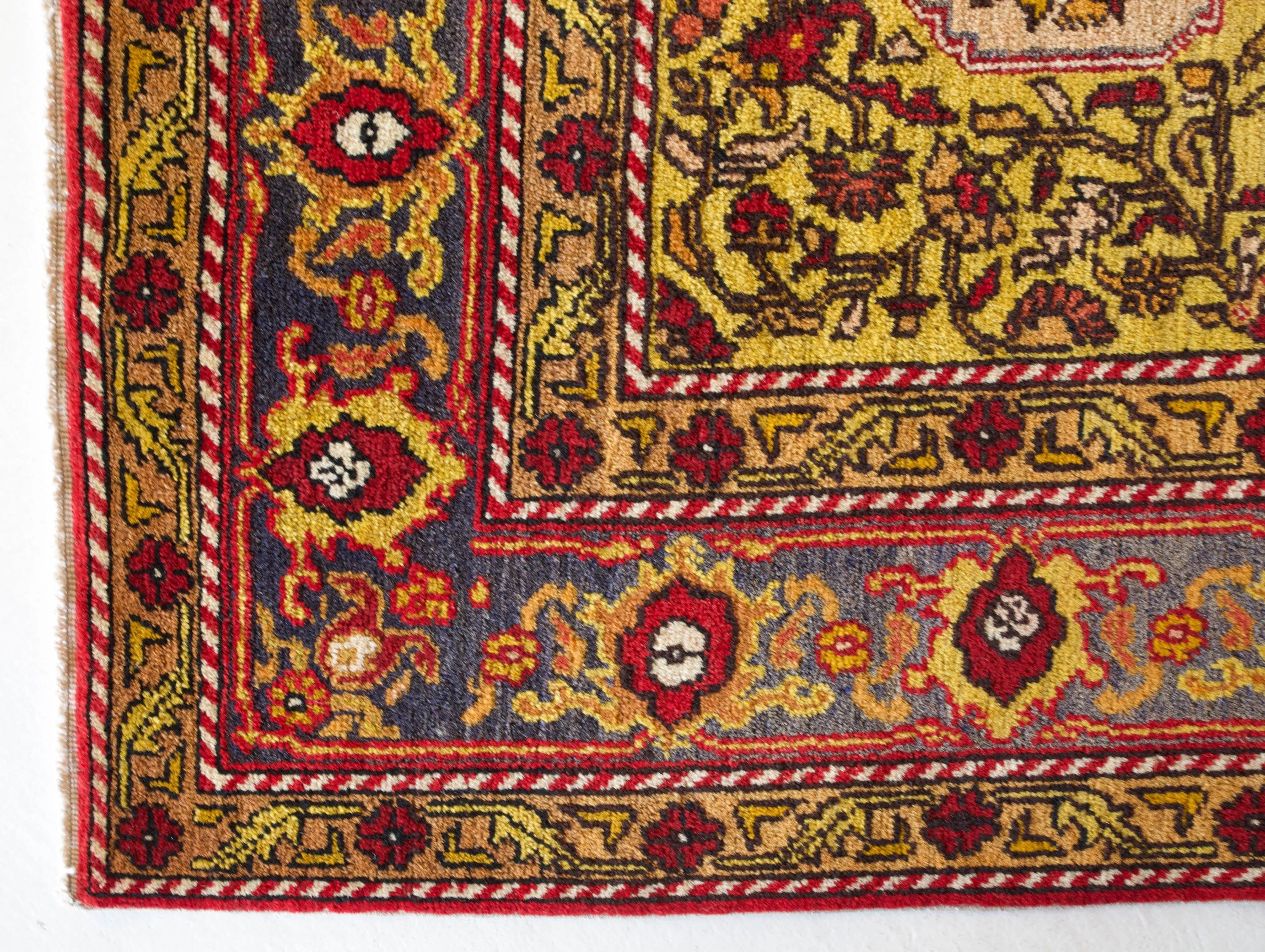 Vintage central Anatolian Rug 4'7"x7'